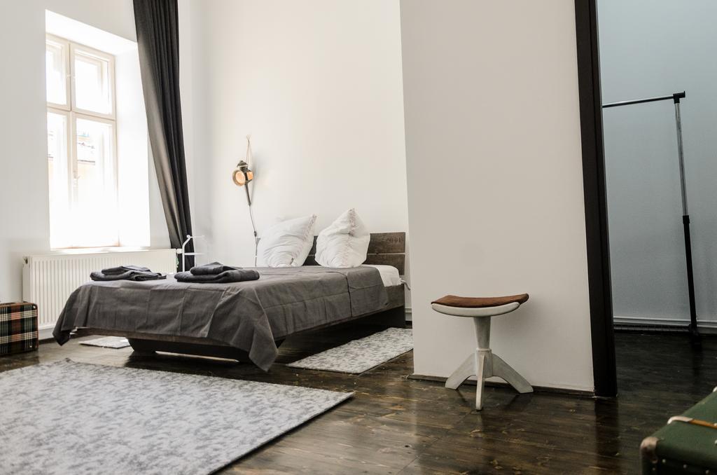 Mansion Josephina Apartment Cluj-Napoca Ngoại thất bức ảnh